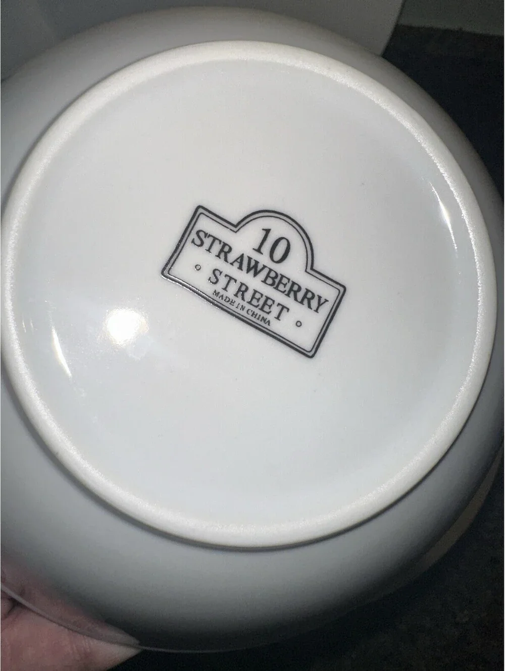 10 Strawberry Street White Dinnerware Set 28pc Plates Bowls Porcelain Tableware